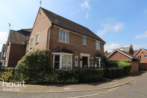 5 bedroom detached house for sale, Coopers Crescent, Braintree