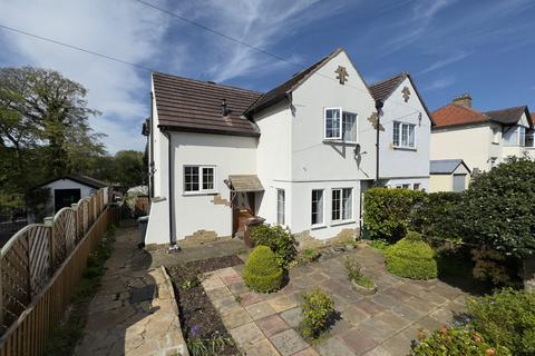 3 bedroom semi-detached house for sale, Laurel Grove, Bingley, West Yorkshire