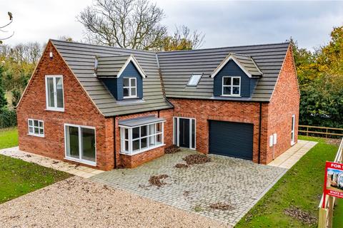 4 bedroom detached house for sale, South Marsh Road, Stallingborough, Grimsby, Lincolnshire, DN41