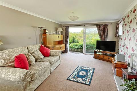 2 bedroom bungalow for sale, Long Meadow, Findon Valley, Worthing, West Sussex