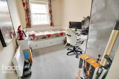 12 Fulmen Close, Lincoln, LN1 1AW