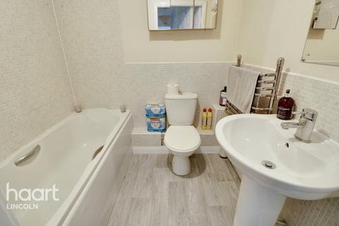 12 Fulmen Close, Lincoln, LN1 1AW