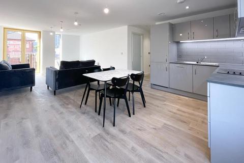 2 bedroom apartment to rent, Flat 6 :: The Quarters