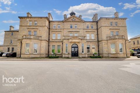 8 Caistor Drive, Bracebridge Heath, Lincoln, LN4 2TA