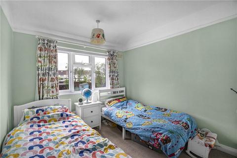 153 Birchanger Road, London, SE25 5BH