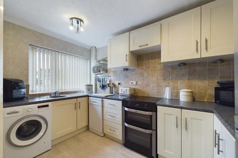 27 Canada Way, Lower Wick, Worcester, WR2 4DJ