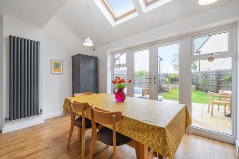 19 Jenner Lane, Malmesbury, SN16 9GB