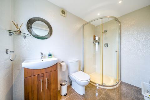 118 Jubilee Drive, Ruislip, HA4 0PU