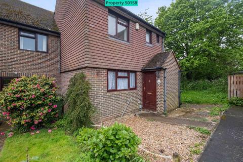 3 bedroom end of terrace house for sale, Forge Way, Billingshurst, RH14