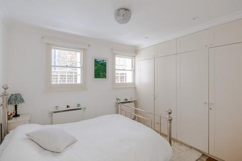 1 bedroom flat for sale, Pembridge Square, London