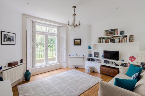 1 bedroom flat for sale, Pembridge Square, Notting Hill