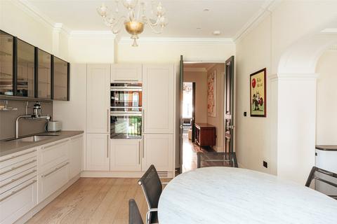 3 bedroom apartment to rent, Ormonde Gate, Chelsea, SW3