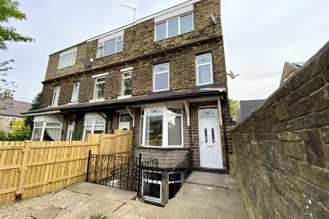 2 bedroom terraced house for sale, New Line, Greengates, Bradford, BD10