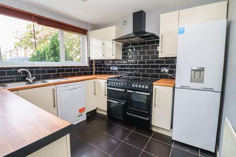 3 bedroom terraced house for sale, Dothans Close, Great Barford