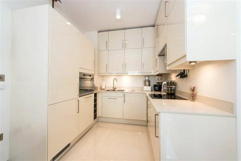 2 bedroom terraced house to rent, Princess Mews, London, NW3