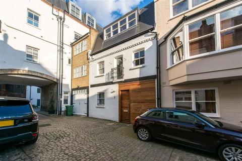 2 bedroom terraced house to rent, Princess Mews, London, NW3