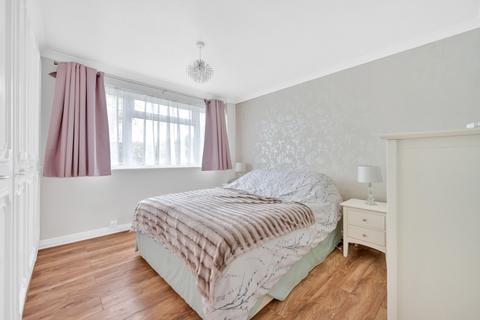 2 bedroom maisonette for sale, West Wickham BR4
