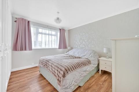 11 Martins Close, West Wickham, BR4 9AB