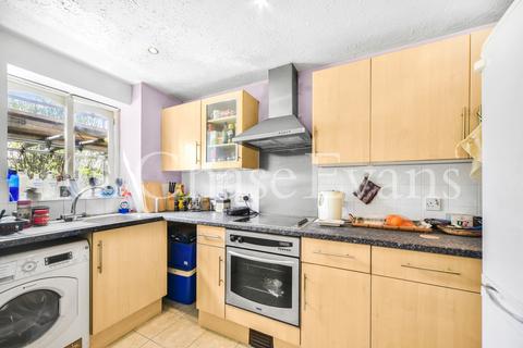 1 bedroom apartment for sale, Telegraph Place, Isle of Dogs E14