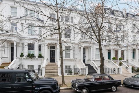 2 bedroom flat for sale, Palace Gardens Terrace, Kensington, London, W8