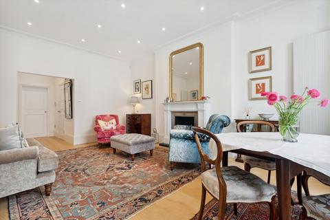 2 bedroom flat for sale, Palace Gardens Terrace, Kensington, London, W8