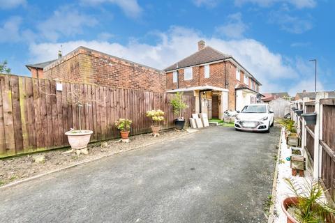 20 Lanshaw Road, Leeds, LS10 3NR