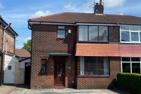 3 bedroom semi-detached house for sale, 29 Chesney Avenue, Chadderton