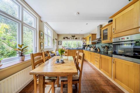 6 bedroom semi-detached house for sale, Crouch Hall Road, Crouch End