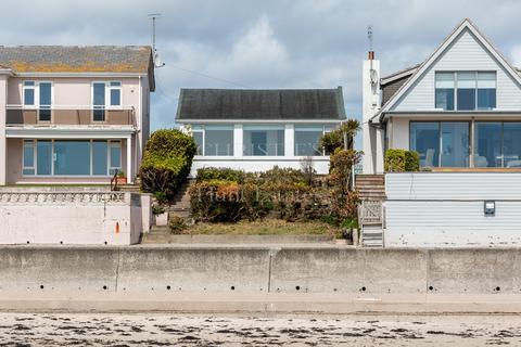 3 bedroom bungalow for sale, Pontac Common, St. Clement, Jersey. JE2 6SX