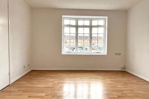 1 bedroom flat to rent, Sopwith Avenue, Chessington, Surrey. KT9 1QE