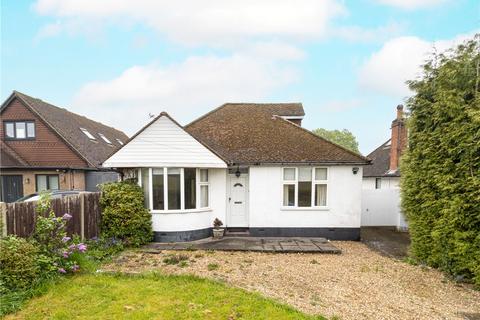 2 bedroom detached bungalow for sale, Colney Heath Lane, St. Albans, Hertfordshire, AL4