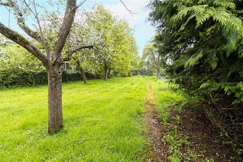 2 bedroom detached bungalow for sale, Colney Heath Lane, St. Albans, Hertfordshire, AL4