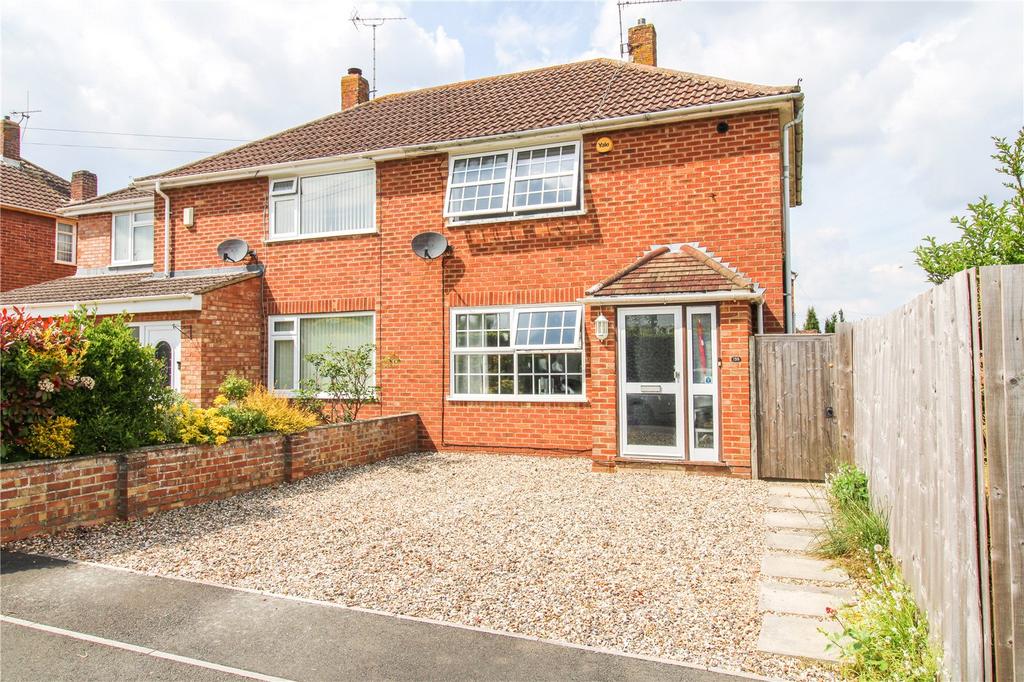 Upham Road, Old Walcot, Swindon... 2 bed semidetached house for sale