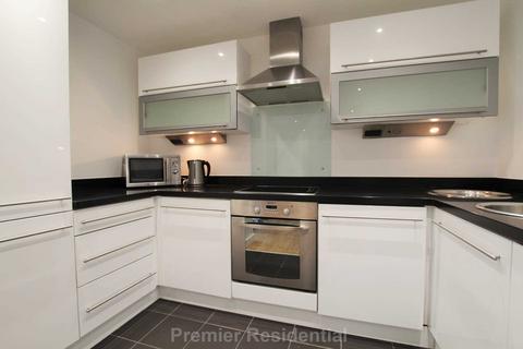 1 bedroom apartment to rent, Commercial Street, Manchester M15