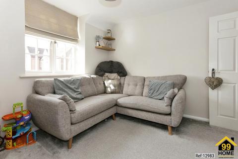 2 bedroom maisonette for sale, Burrow Ash Close, Milton Keynes, MK19