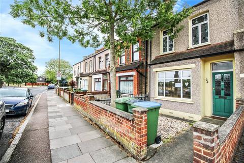 2 bedroom terraced house for sale, Kings Highway, Plumstead Common, SE18