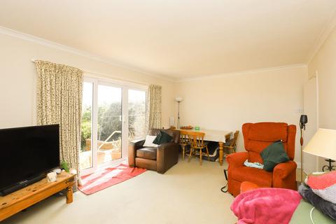 36 Rushley Drive, Sheffield, S17 3EN