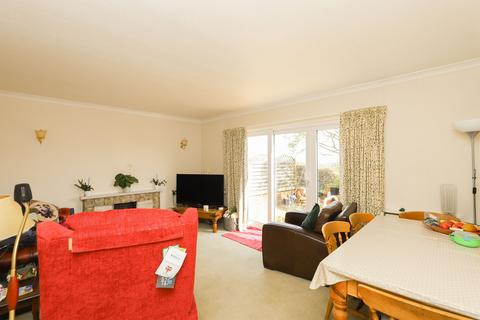 36 Rushley Drive, Sheffield, S17 3EN