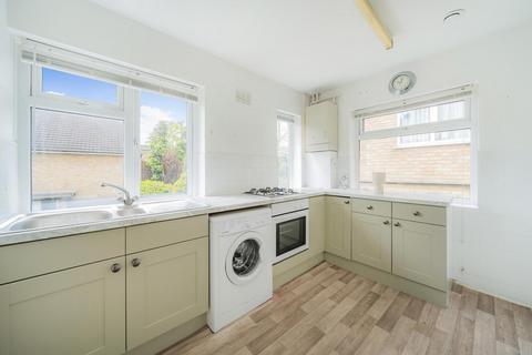 17 Faversham Road, London, SE6 4XE