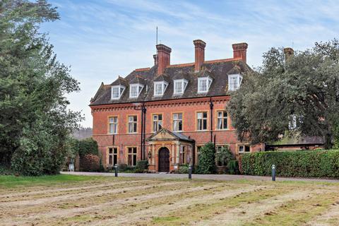 undefined, The Street, Compton, Guildford, Surrey, GU3