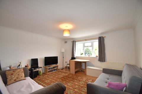 2 bedroom apartment for sale, Rose Court, Chessmount Rise, Chesham, Buckinghamshire, HP5