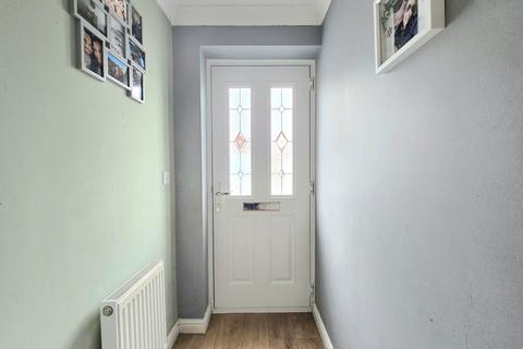 15 Rothbury Drive, Ashington, NE63 8TJ