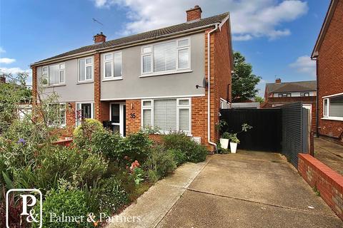 3 bedroom semi-detached house for sale, Lonsdale Close, Ipswich, Suffolk, IP4