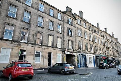 4 bedroom flat to rent, Grindlay Street, West End, Edinburgh, EH3