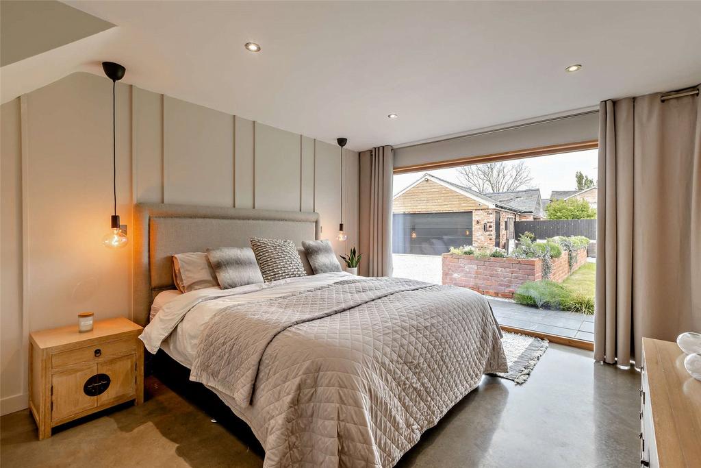 Principal Bedroom