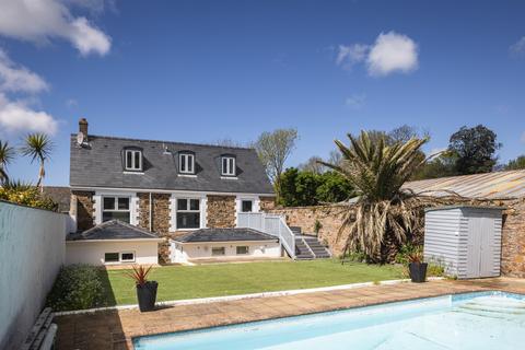 4 bedroom detached house to rent, Le Mont Cambrai, St. Lawrence, Jersey