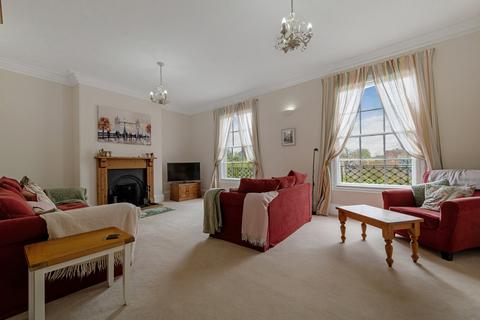 5 bedroom townhouse for sale, Hillmorton Road Rugby, Warwickshire, CV22 5AA