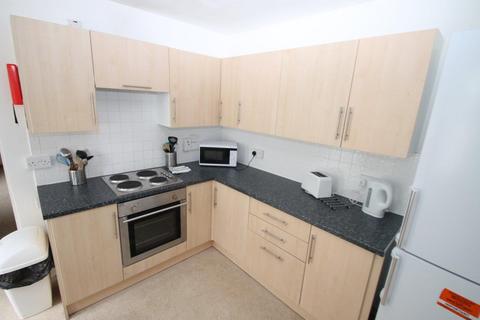 5 bedroom terraced house to rent, Trematon Terrace, Plymouth PL4