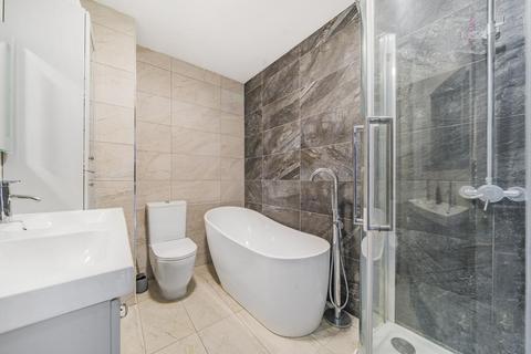 2 bedroom flat for sale, Chiswick Lane, Chiswick
