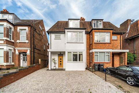 33a Chiswick Lane, London, W4 2LR